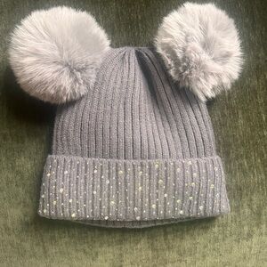 Gray Pom-Pom Knit Hat